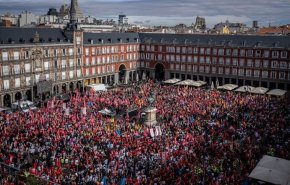 الآلاف يتظاهرون في مدريد للمطالبة بزيادة الأجور
