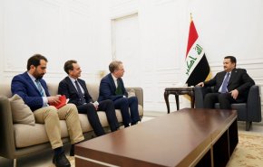 دعوت مکرون از نخست وزیر عراق برای سفر به فرانسه