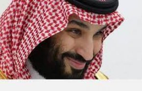 بالفيديو.. ناشط سعودي يفضح إبن سلمان، لمن أعطى الـ 400 مليون دولار؟!