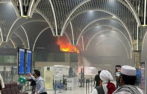 اندلاع حريق داخل صالة مطار بغداد الدولي
