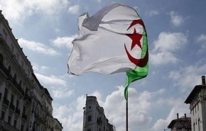 'أحزاب جزائرية' تستعد لمؤتمراتها العامة.. نقاش الخيارات والمرحلة المقبلة