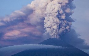 فوران آتشفشان «سمرو» در اندونزی
