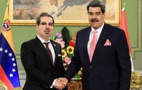 الرئيس الفنزويلي يؤكد دعم بلاده الكامل لسوريا
