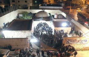 استشهاد فلسطيني بنيران الاحتلال في جريمة اقتحام مرقد النبي يوسف(ع)