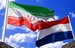 وزيرا خارجية ايران وهولندا يؤكدان على تطوير العلاقات بين البلدين