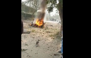 انفجار سيارة مفخخة بالقرب من عيادة طبية في إسلام أباد + فيديو