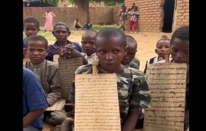 شاهد بالفيديو طفل صومالي أذهل الجميع بتلاوة القرآن