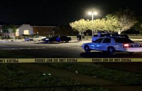شاهد..مقتل شخص وإصابة 9 نتيجة اطلاق النار في ولاية ألاباما الأمريكية 
