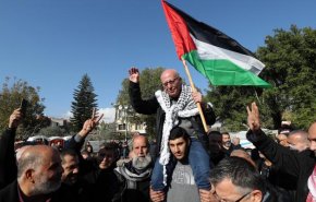 هنیه: پیروزی 'کریم یونس' پیروزی مقاومت بر ظلم و استعمار است
