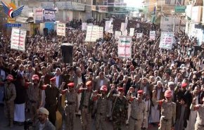مسيرة جماهيرية لأبناء عمران تنديدا بالحصار على اليمن