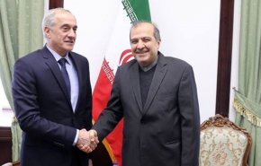 كبير مستشاري وزير الخارجية يؤكد عزم إيران على مواصلة دعم سوريا