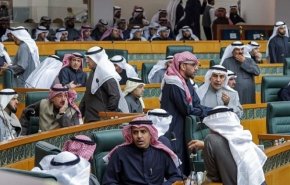 ملامح خلاف اثر انسحاب حكومة الكويت من جلسة مجلس الأمة