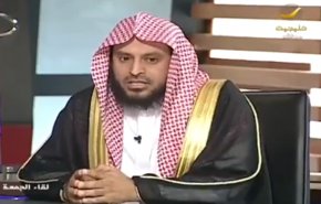 الشيخ عبدالعزيز الطريفي يصف قناة العربية بقناة المنافقين!