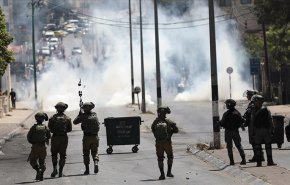إصابات واعتقالات خلال مواجهات مع قوات الاحتلال في الضفة المحتلة