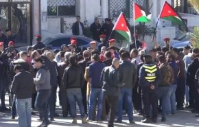 اعتصام احتجاجي بالقرب من سفارة الإحتلال في عمان
