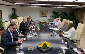 محادثات بين وزير الخارجية الايراني ونائب رئيس وزراء كوبا