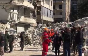 سوريا.. انتشال 7 أشخاص على قيد الحياة في حلب +فيديو