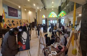 مرسم فني بجنوب لبنان في ذكرى انتصار الثورة الاسلامية والقادة الشهداء