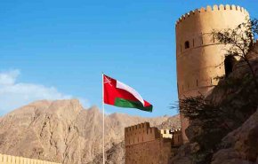 سلطنة عمان توضح بشأن عبور طيران الاحتلال من اجوائها