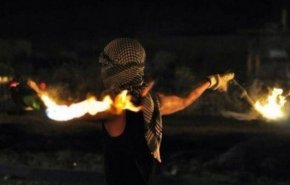 شبان فلسطينيون يحرقون نقطة عسكرية للاحتلال جنوب نابلس