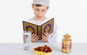 الصيام المعكوس وصوم العصافير.. كيف تدرب طفلك على فريضة رمضان؟