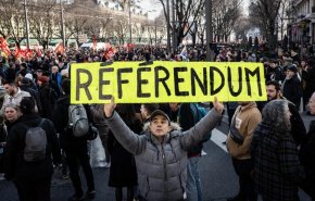 المجلس الدستوري الفرنسي يقر مشروع إصلاح نظام التقاعد ويرفض اللجوء لاستفتاء