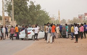 شاهد.. تفاقم الأزمة الانسانية في السودان وعمليات الإجلاء مستمرة