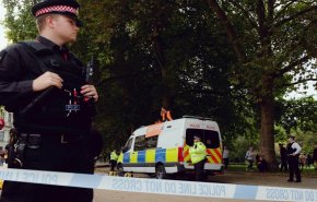 الشرطة: سيارة تصدم بوابة مقر رئيس الوزراء البريطاني
