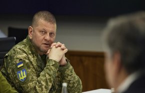 ضابط أمريكي يؤكد إصابة قائد عام قوات كييف بجروح خطيرة

