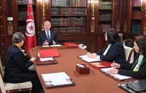محاولات تونسية لايجاد حلول عاجلة للأزمة المالية المستفحلة