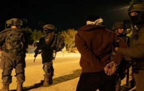 حملة مداهمات واعتقالات في الضفة المحتلة
