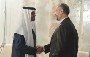 دعوت آیت الله رئیسی از رئیس دولت امارات برای سفر به ایران
