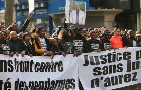 تظاهرات ضد نژادی دیگر در پاریس با وجود ممنوعیت های دولت مکرون
