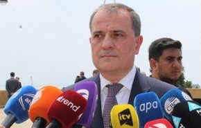 وزير خارجية أذربيجان: العلاقات مع إيران مهمة جدا
