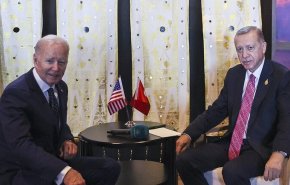 رد فعل الرئيس الامريكي على الضوء الأخضر التركي لانضمام السويد إلى الناتو