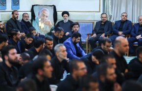 بالصور.. إقامة مراسم العزاء في الديوان الرئاسي بحضور الرئيس الإيراني