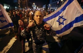 گزارش العالم از ۱۵۰ تظاهرات علیه نتانیاهو در یک شب
