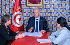 نخست‌وزیر تونس برکنار شد