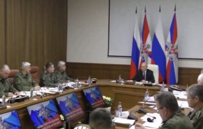 بوتين يزور مقر قيادة العملية العسكرية الروسية في أوكرانيا 