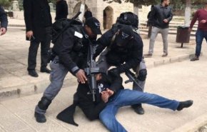 حماس: الإعتداء على المصلين عند الأسباط دليل وحشية الإحتلال