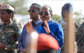 رئيس الصومال لإرهابيي 'حركة الشباب': إستسلموا قبل فوات الأوان