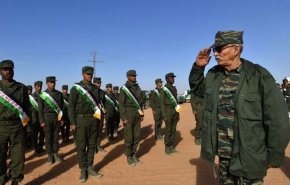 مقتل قائد في البوليساريو و4 مقاتلين صحراويين بقصف مغربي