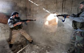 عشائر  تشتبك مع 'قسد' وطيران روسي يستهدف 'تحرير الشام'