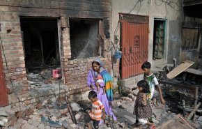 باكستان: الهجمات على كنائس ومنازل المسيحيين أثارتها الشائعات
