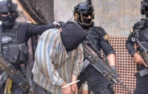 اعتقال عنصر محرض على زعزعة الامن في محافظة فارس الايرانية