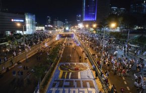 عشرات آلاف المستوطنين يتظاهرون ضد حكومة نتنياهو