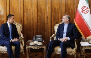 وزير الخارجية الإيرانية يلتقي ممثل الاتحاد الأوروبي