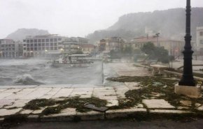 تعداد کشته‌های طوفان یونان به ۱۴ نفر رسید
