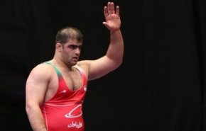 مصارع ايراني يحصد ذهبية وزن 130 كغ في بطولة العالم