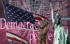 الديمقراطية في أمريكا.. كذبة ساخنة تحرق تمثال 
